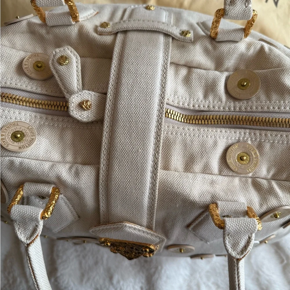 Louis Vuitton BOWLY‎ POLKA DOT PANAMA BAG